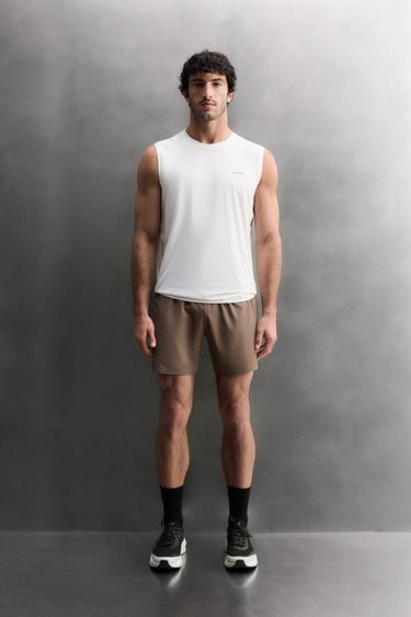 CAMISETA TANK TÉCNICA - Blanco de Zara - Imagen 0