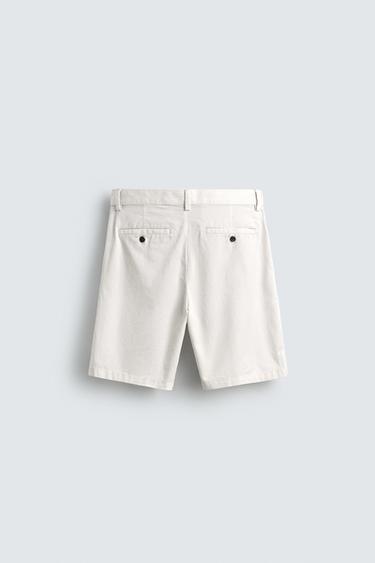 SHORT REGULAR FIT À PLIS - Blanc cassé de Zara - Image 6