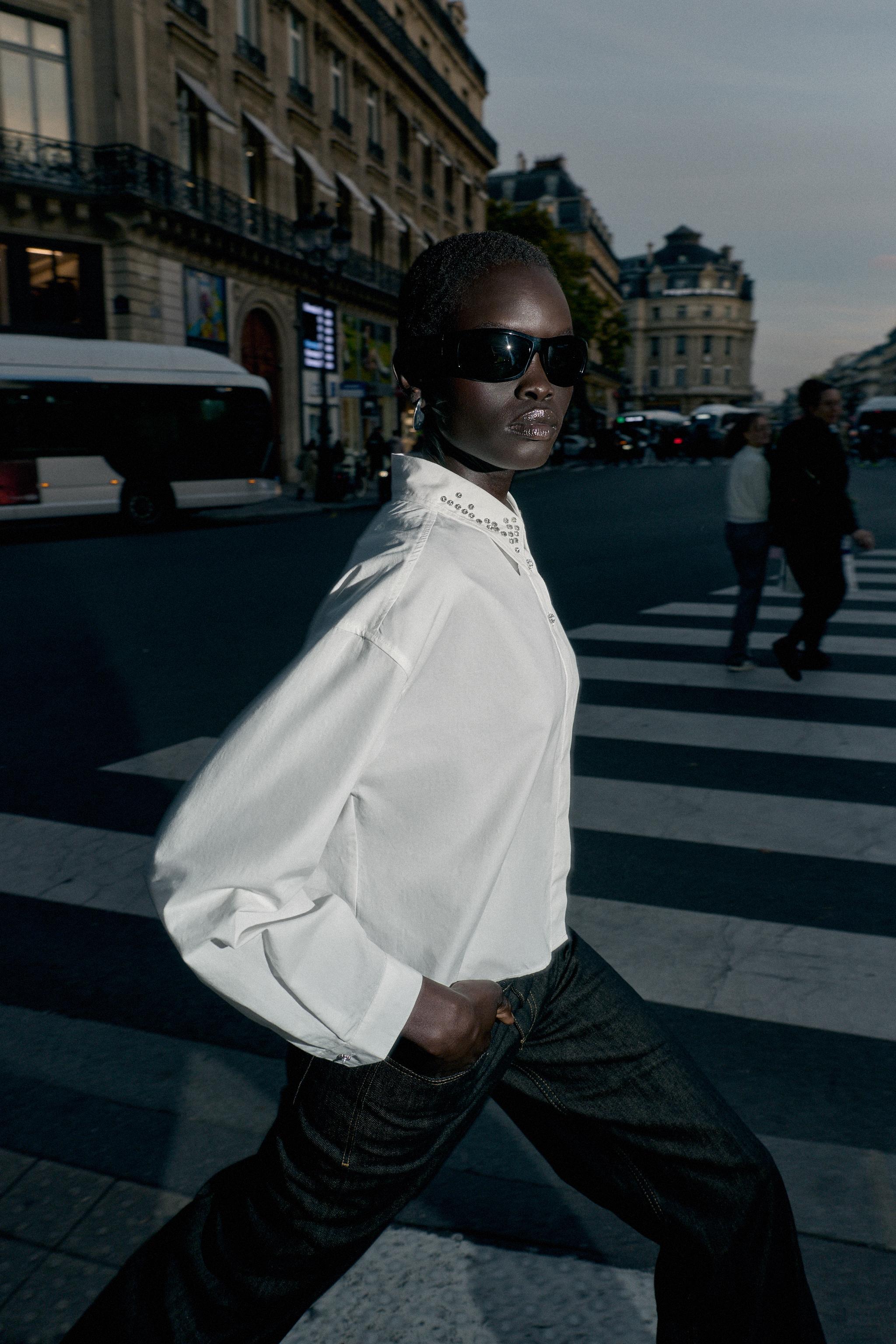 CHEMISE COURTE EN POPELINE À FANTAISIE BIJOU