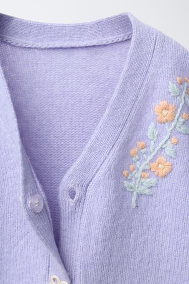 GILET EN MAILLE À FLEURS BRODÉES - Lilas clair de Zara - Image 2