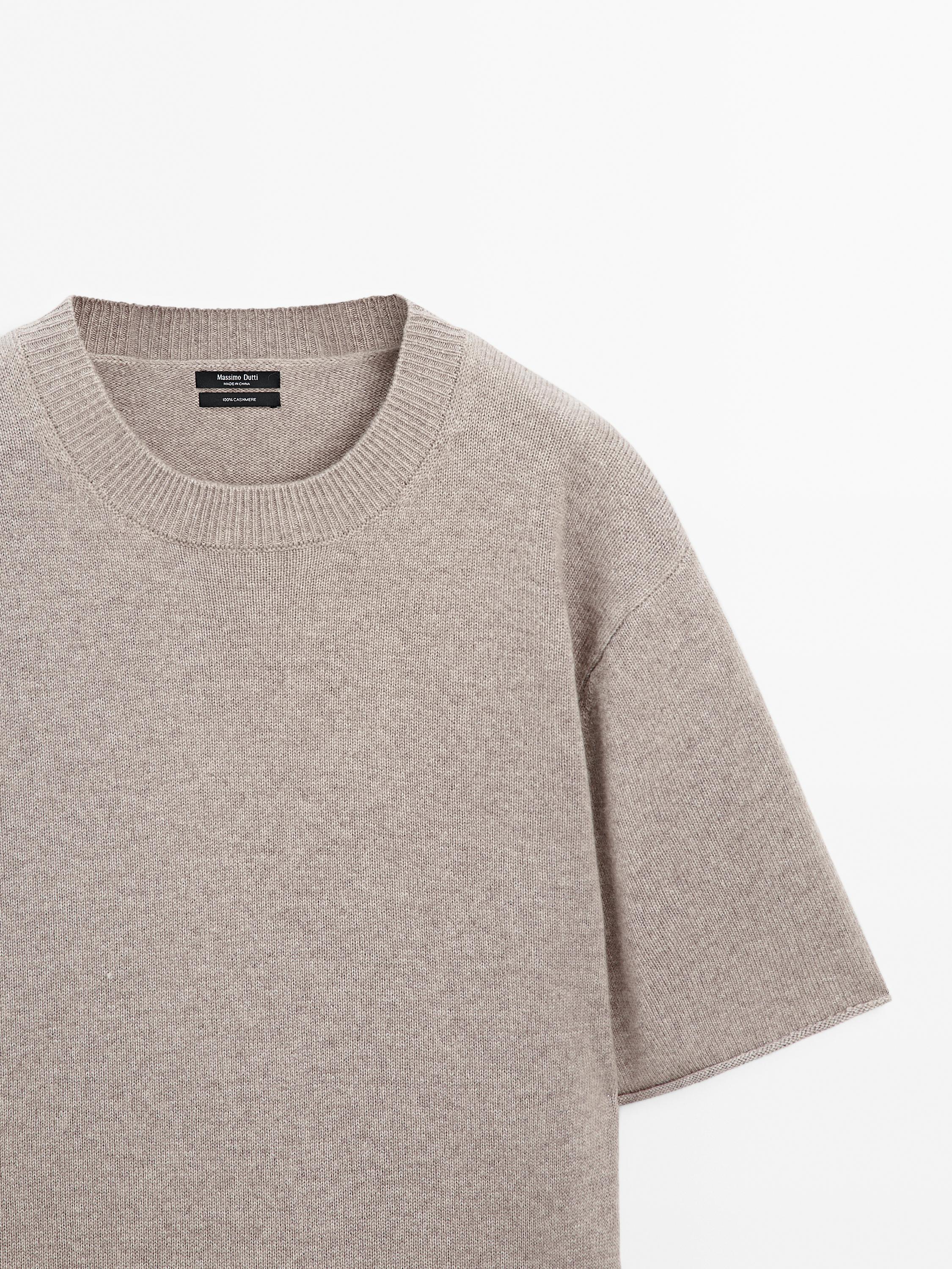 Oversize knit sweater with short sleeves