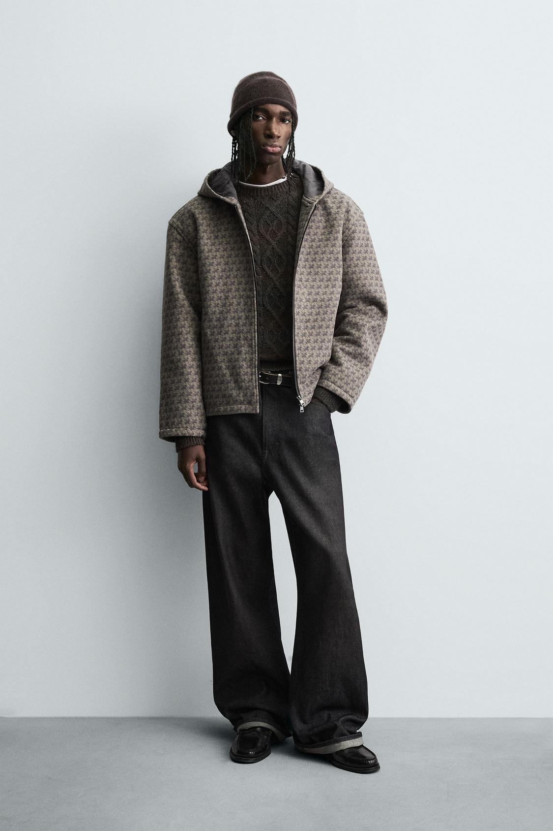 КУРТКА-ТОЛСТОВКА С КАПЮШОНОМ И ПРИНТОМ ЛОШАДИ ОТ ZARA