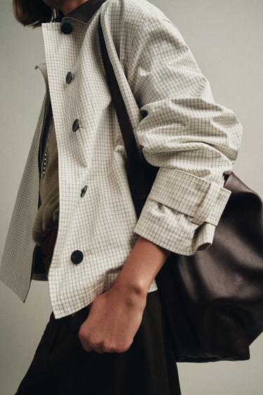 LEATHER EFFECT COLLAR SHORT TRENCH COAT ZW COLLECTION - Black / White by Zara