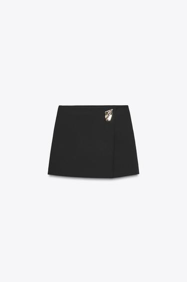 ASIMMETRISCHER HOSENROCK MIT APPLIKATION - Schwarz von Zara