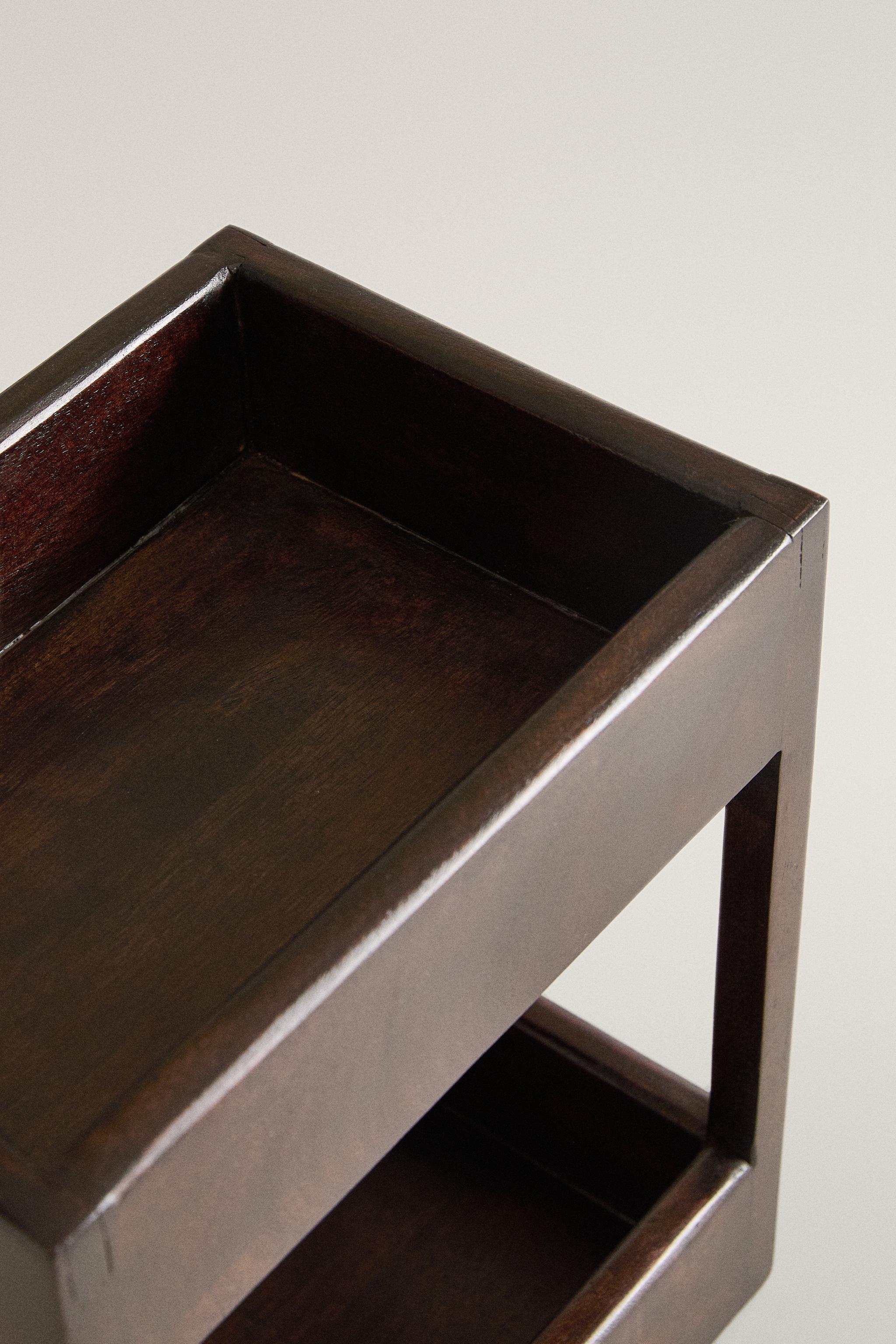 PETIT MEUBLE DE RANGEMENT