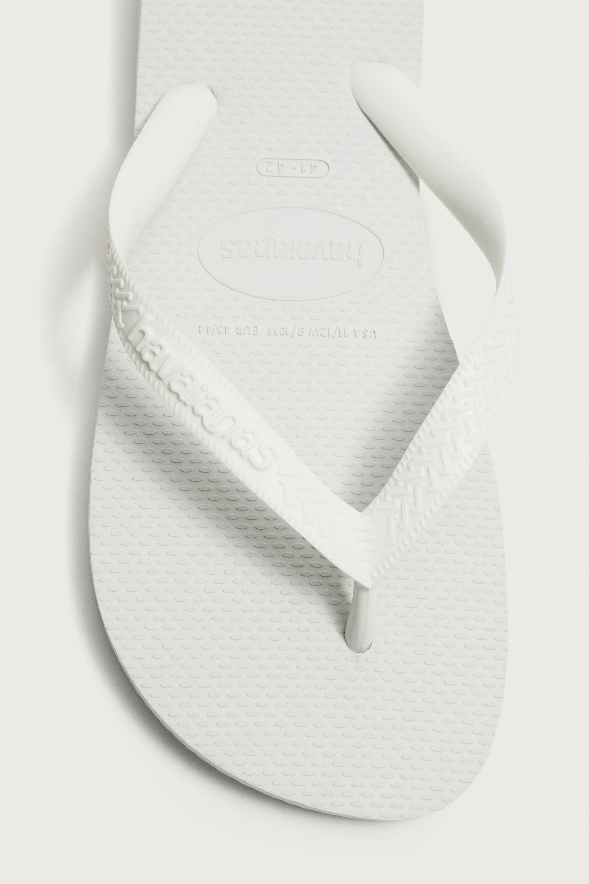 HAVAIANAS ® x ZARA SANDALS - Off White | ZARA United States