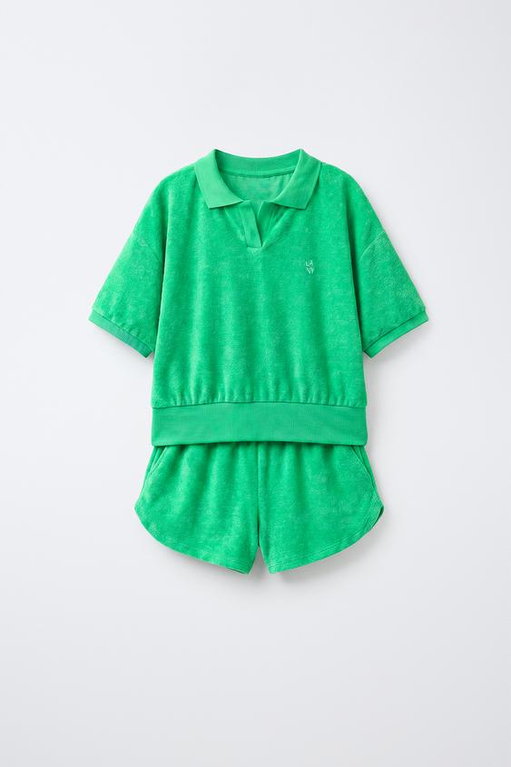 CONJUNTO POLO Y BERMUDA EFECTO TOALLA - Verde de Zara - Imagen 0