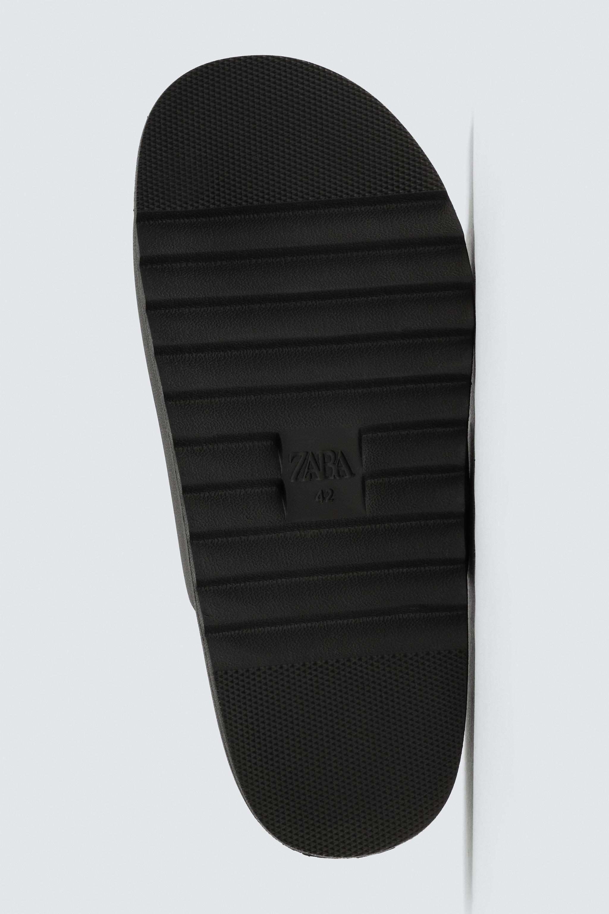 RUBBERIZED DOUBLE STRAP SANDALS