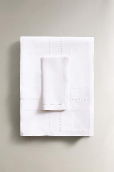 HEMSTITCHED EMBROIDERED TABLECLOTH - White by Zara