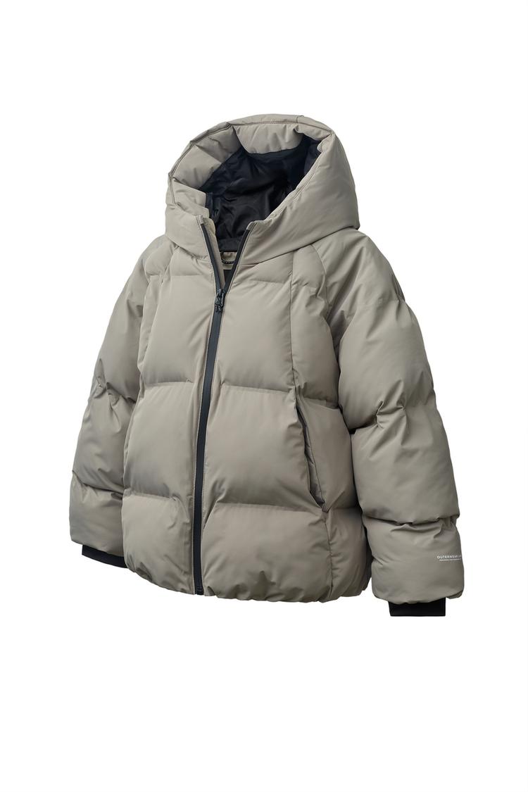 Chaqueta acolchada con capucha e impermeable 2