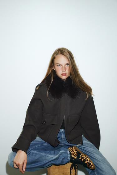 {navn} - {farge} for Zara