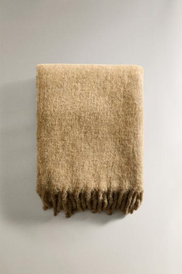 FRINGED SOFT THROW - Light beige by Zara