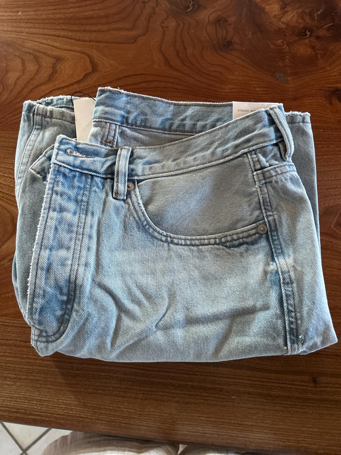 STRAIGHT-LEG DENIM BERMUDA SHORTS - Image 3