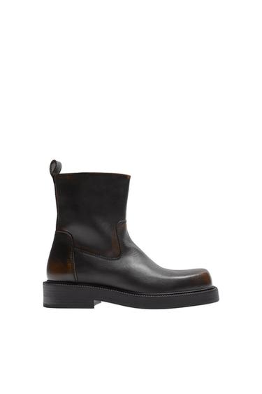 DISTRESSED LEATHER BOOTS
