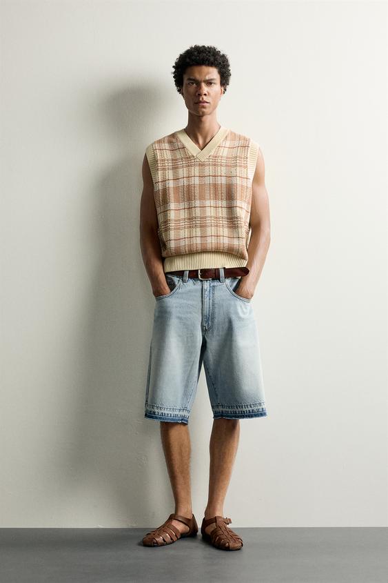 CHALECO PUNTO JACQUARD CUADROS - Amarillo de Zara - Imagen 0