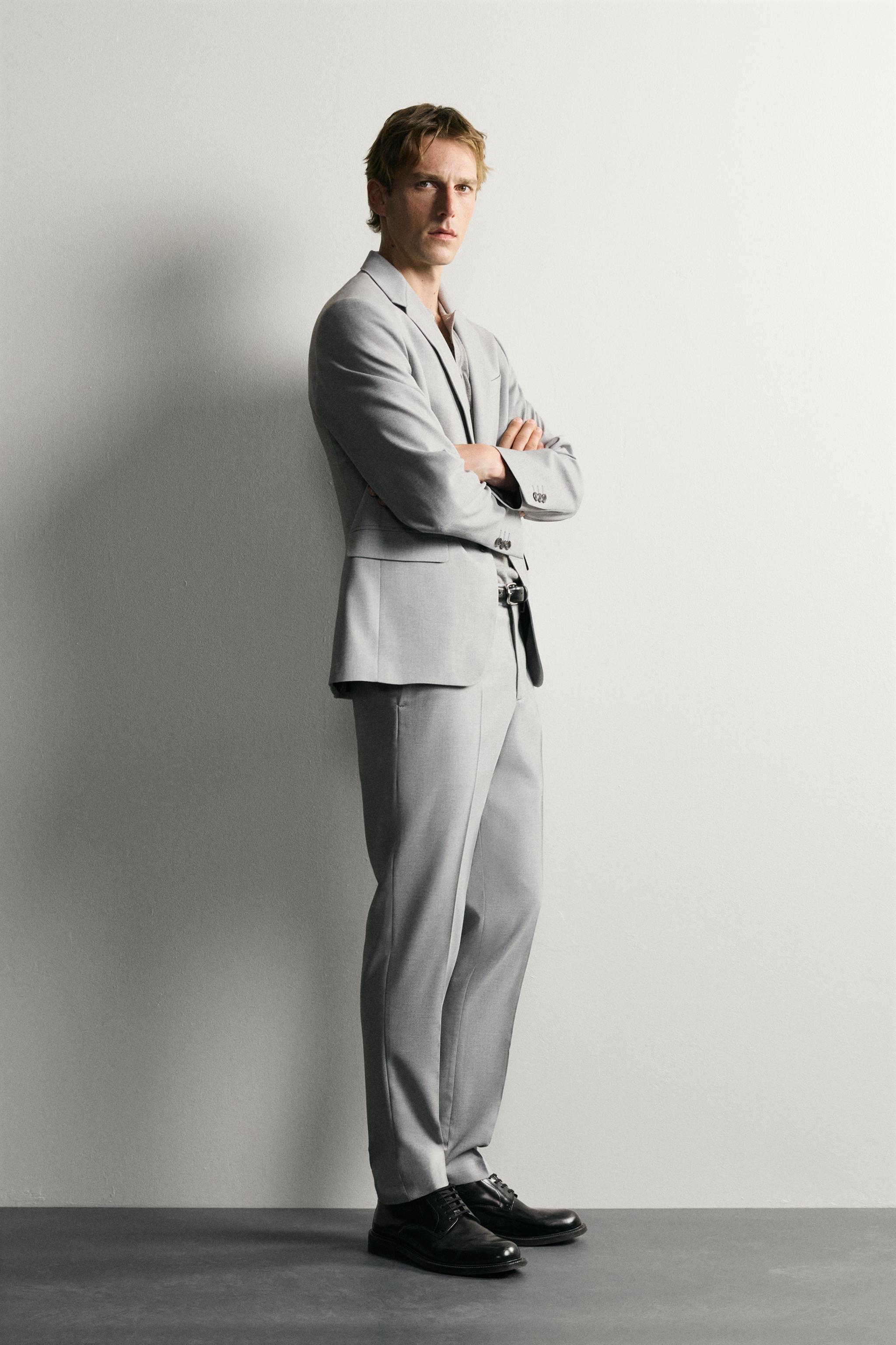 SLIM FIT SUIT JACKET