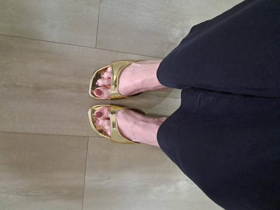 METALLIC BLOCK HEEL SANDALS - Image 8