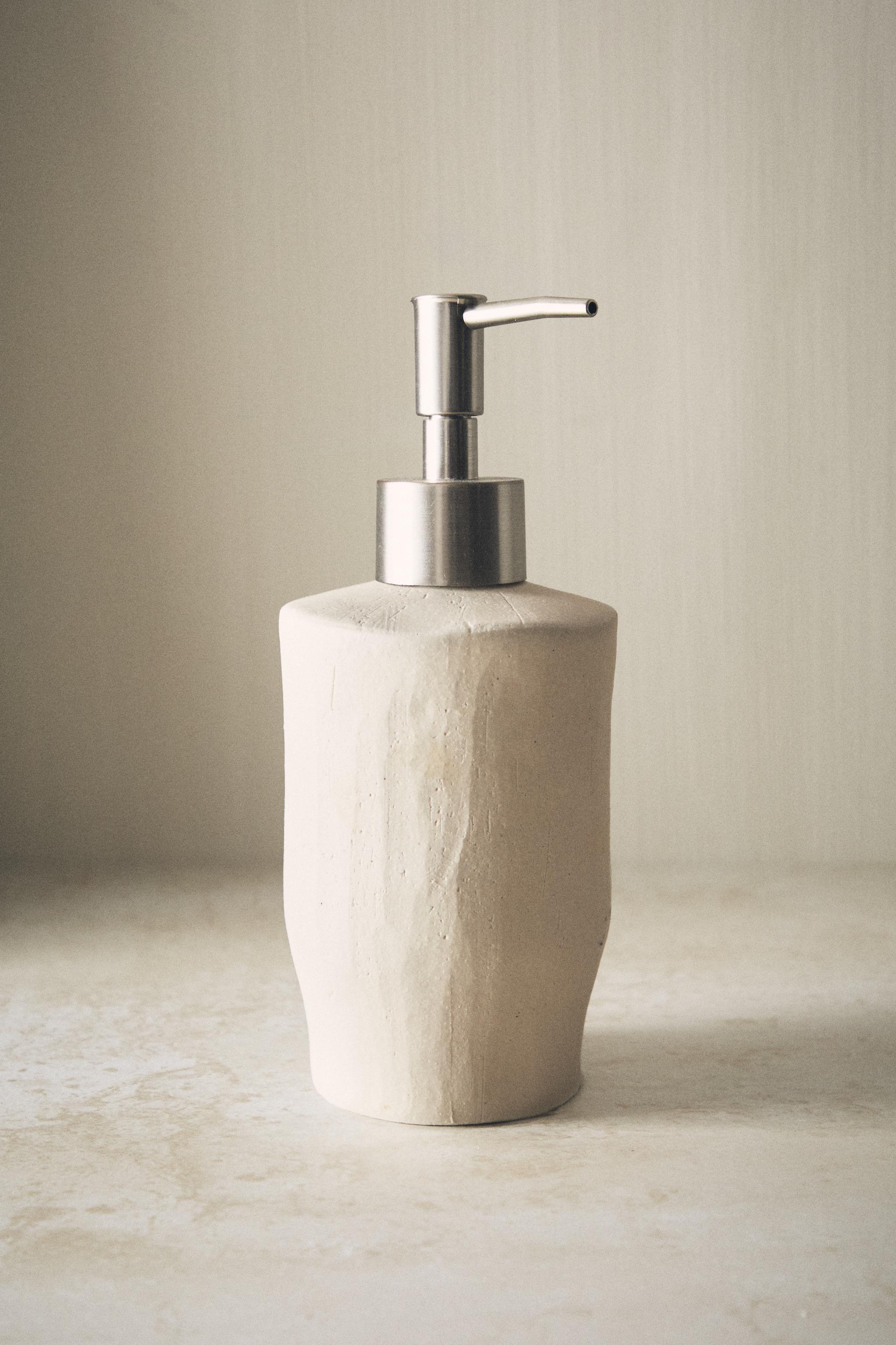 CERAMIC MATTE SOAP DISPENSER