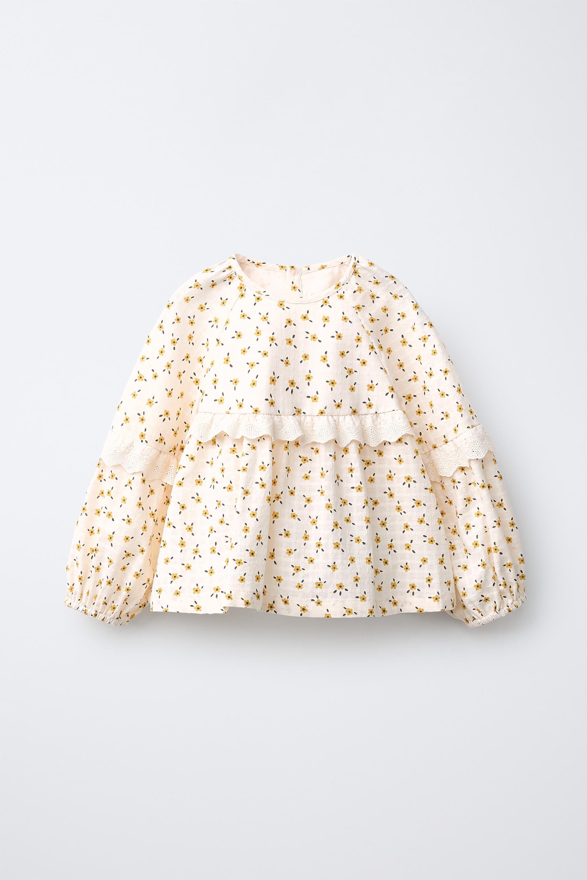 Floral Lace Ruffle Blouse