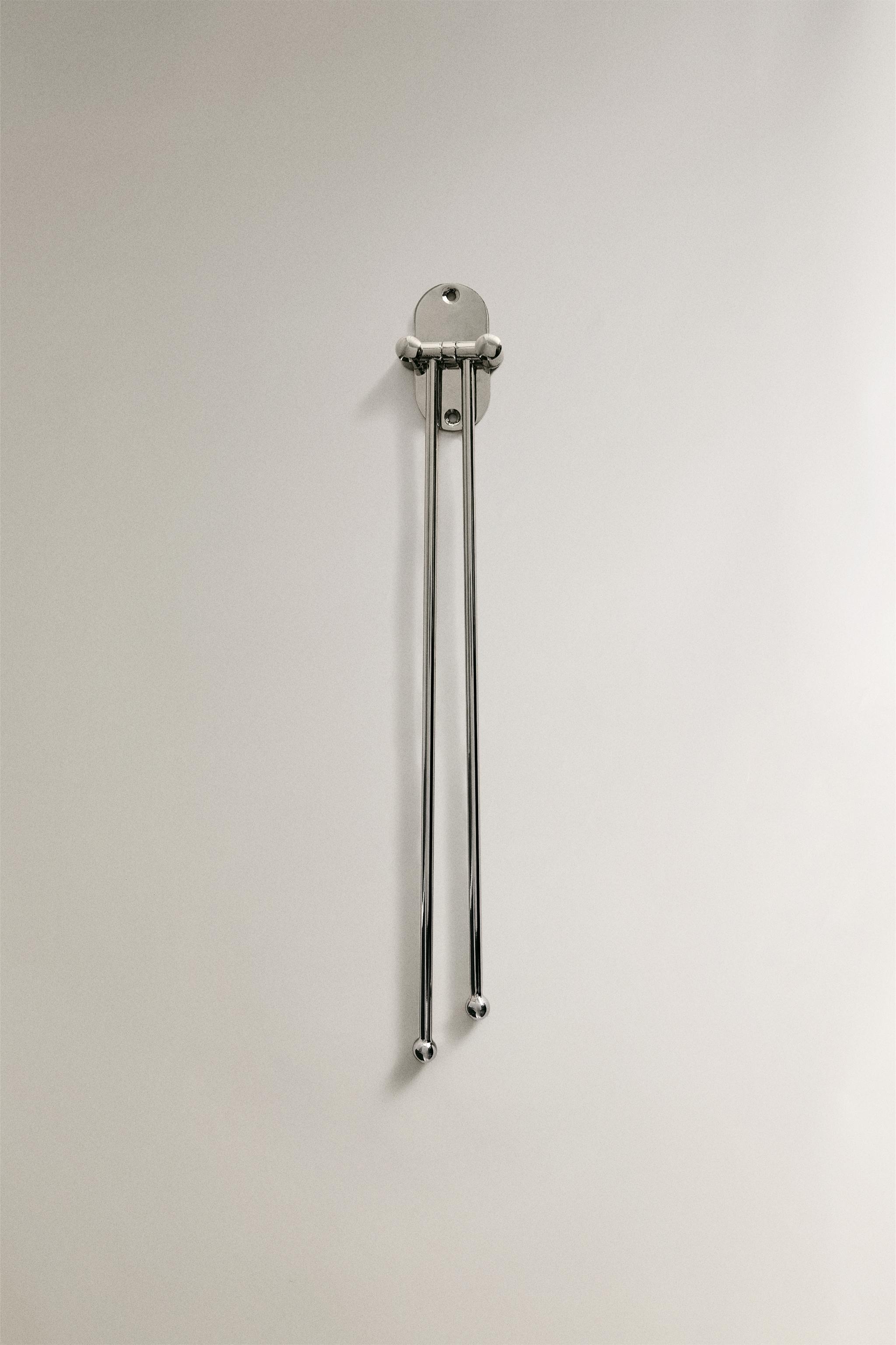 SHINY METAL WALL TOWEL RACK