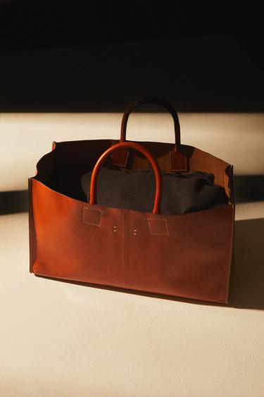 LEATHER TOTE BAG - Brown by Zara