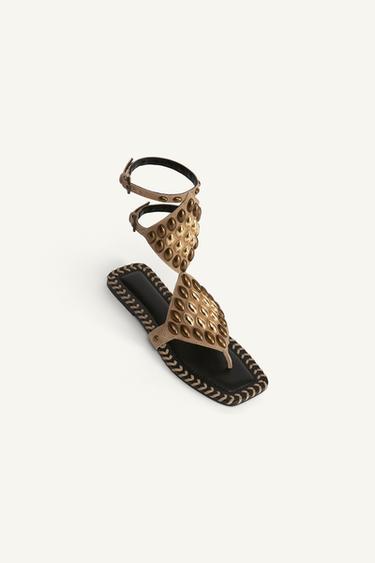 SANDALES À CLOUS EN CROÛTE DE CUIR ÉDITION LIMITÉE - Beige de Zara - Image 4