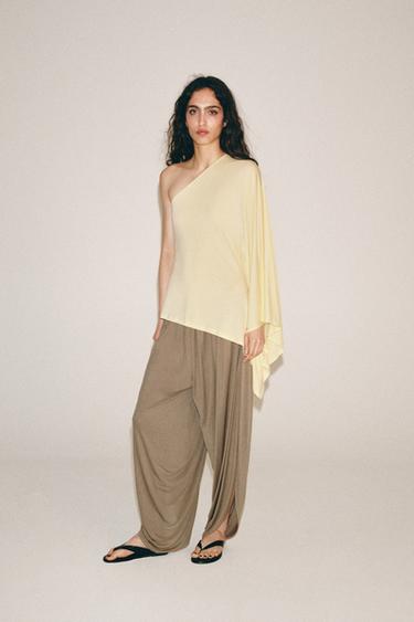 ASYMMETRIC CAPE - Yellow by Zara - Image 0