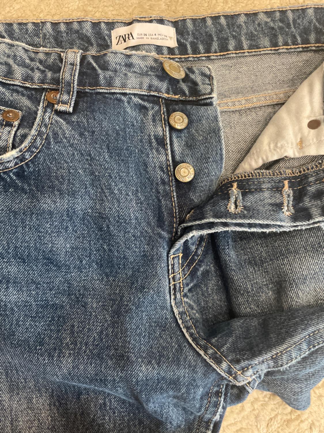 VINTAGE SLIM FIT JEANS - Image 4