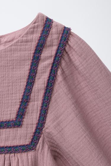 ROBE RUSTIQUE BRODÉE - Rose foncé de Zara - Image 2