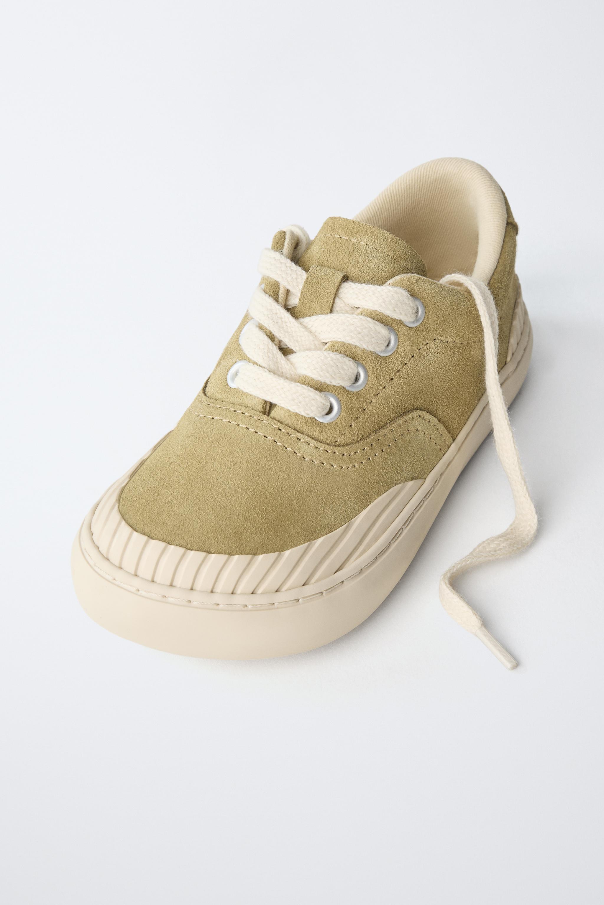 LEATHER SNEAKERS