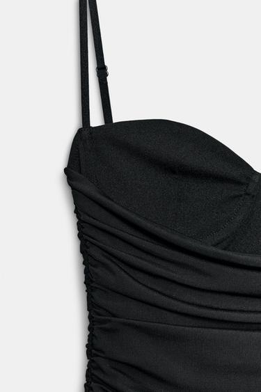 ROBE DRAPÉE À VOLANT - Noir de Zara - Image 7