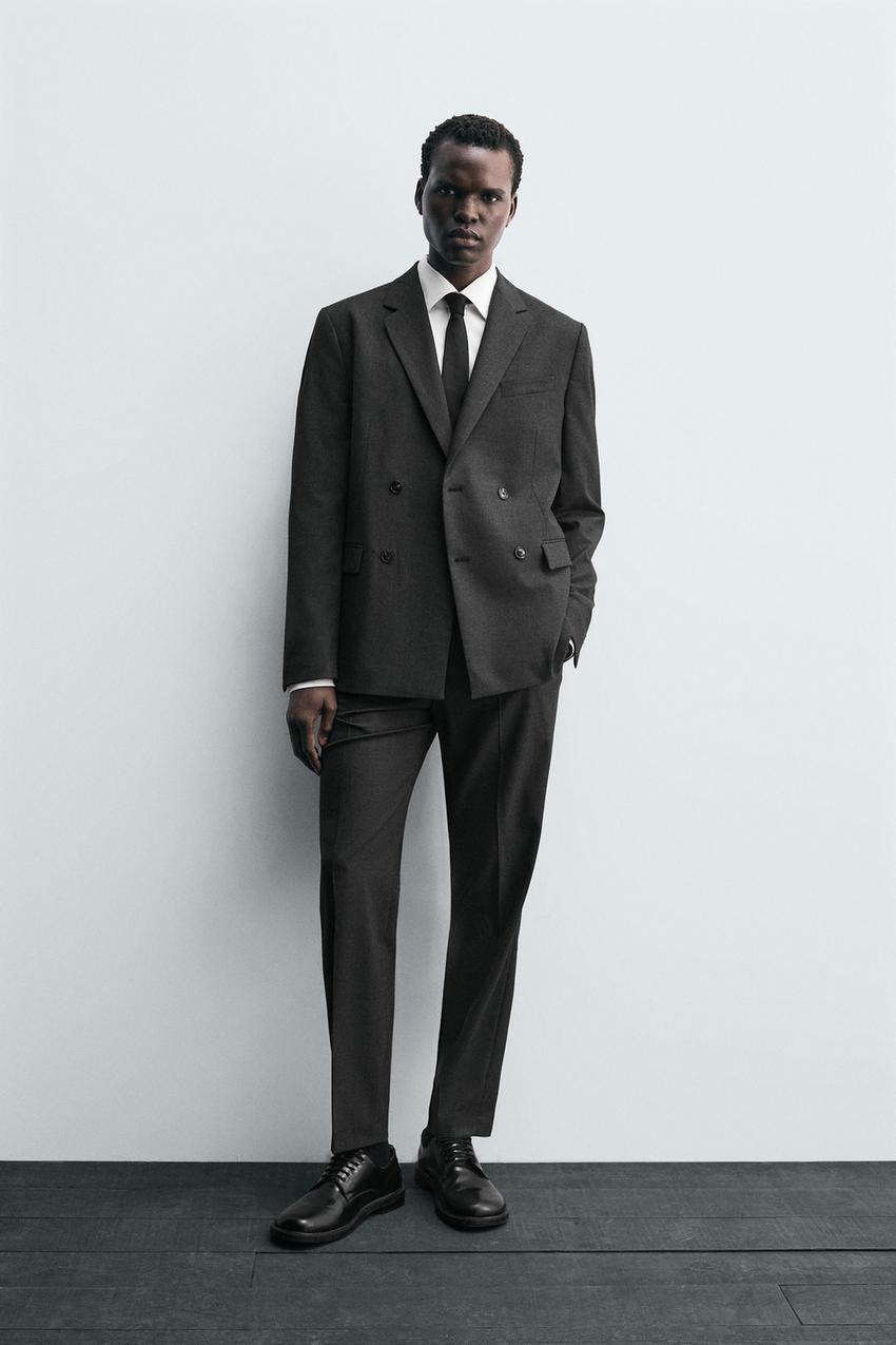 DOUBLE-BREASTED SUIT BLAZER