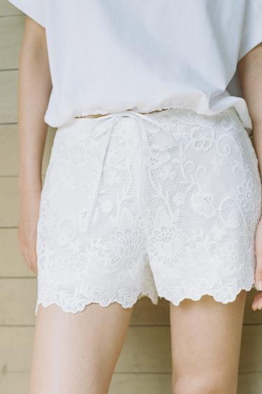 EMBROIDERED SHORTS - White by Zara