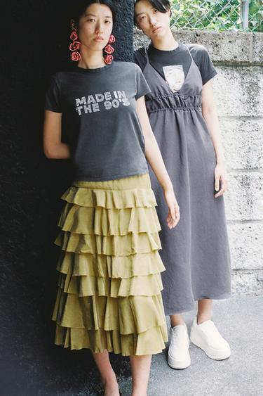 ウォッシュドエフェクト ラインストーンＴシャツカーボングレーZaraのウォッシュドエフェクト ラインストーンＴシャツ - カーボングレー 
