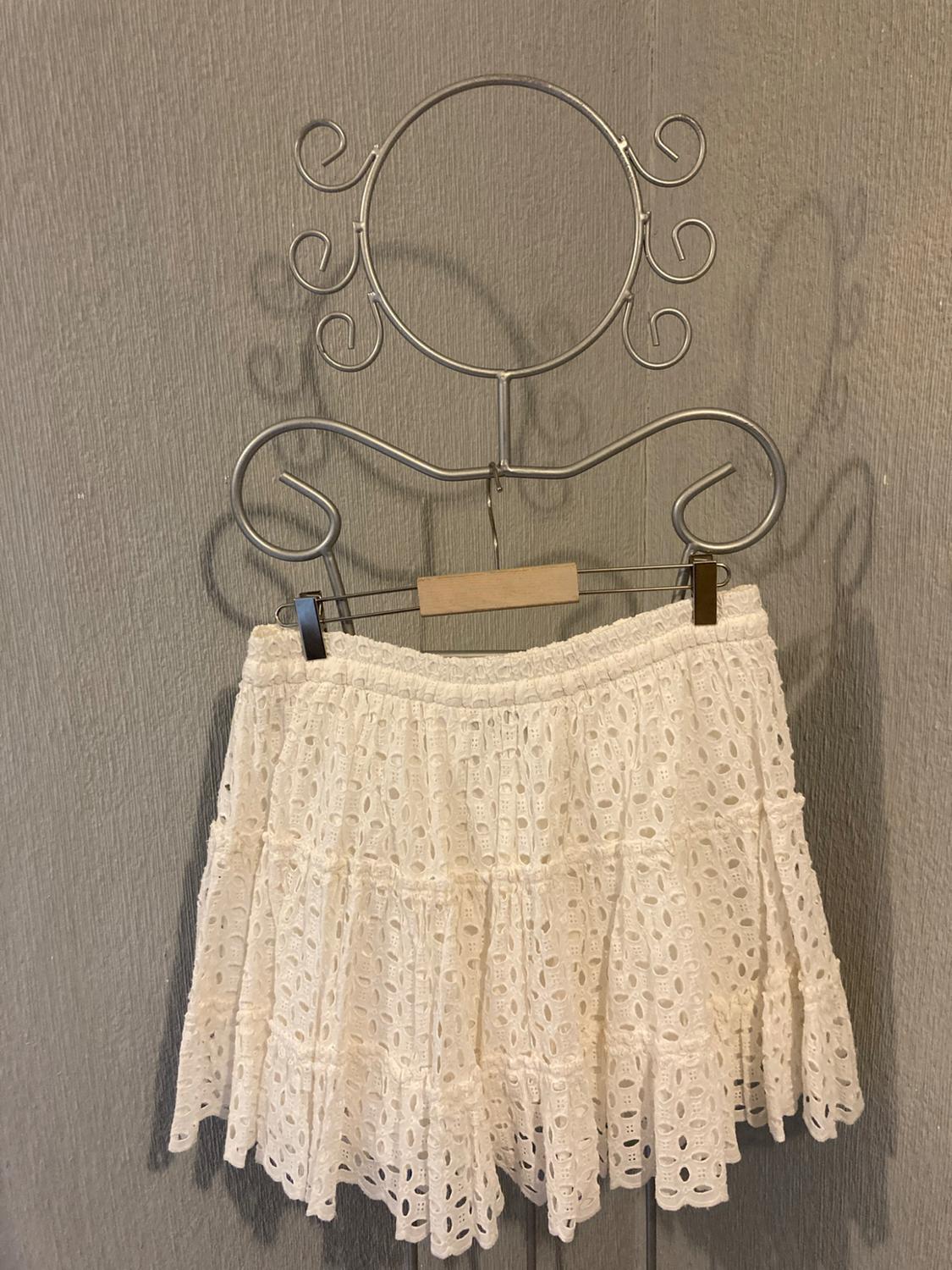 SHORT FRILLED SKIRT - Image 2