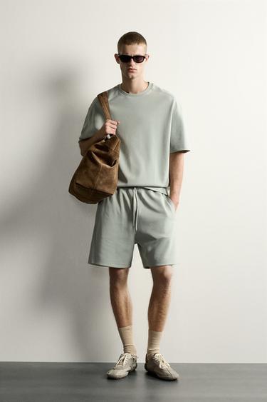 SUDADERA RELAXED FIT INTERLOCK - verde lavado de Zara