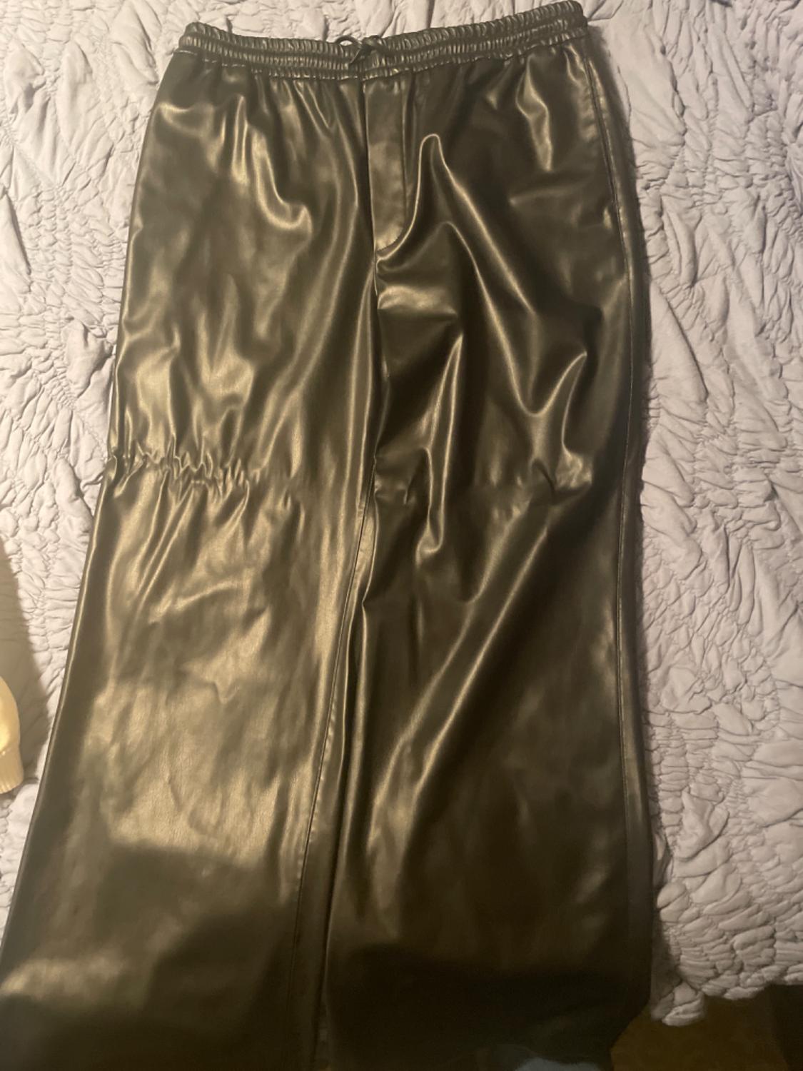 FAUX LEATHER PANTS