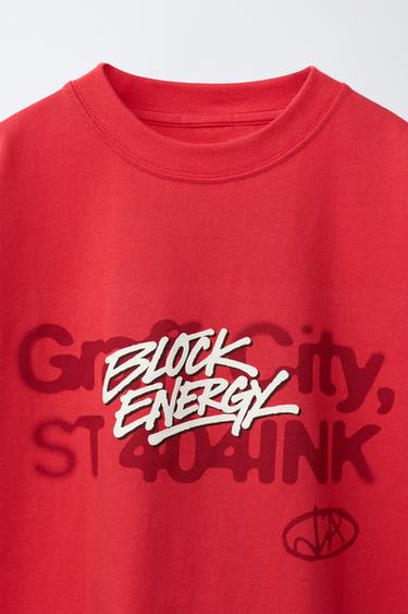 T-SHIRT IMPRIMÉ GRAFFITI - Rouge de Zara - Image 2