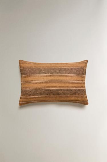 HOUSSE DE COUSSIN LIN RAYURES - Sable de Zara - Image 2
