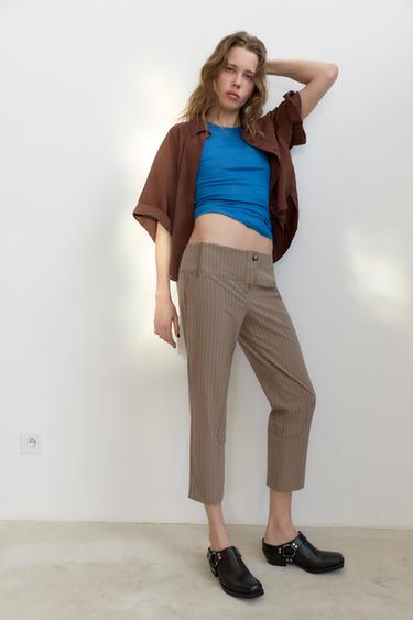 PANTALÓN CAPRI RAYA DIPLOMÁTICA - Tostado claro de Zara