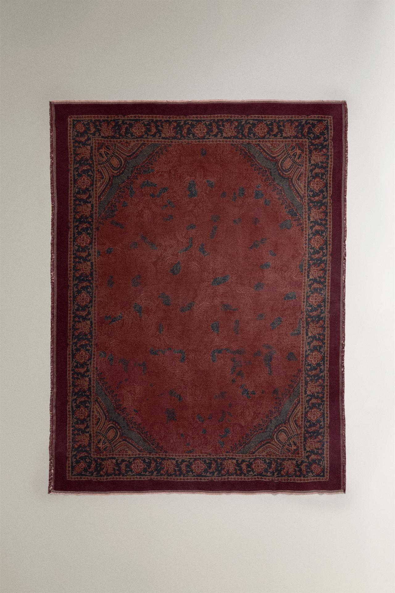 PAISLEY JACQUARD THROW