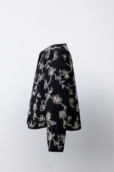 VESTE MATELASSÉE BRODERIES CONTRASTANTES - Noir / Écru de Zara - Image 2