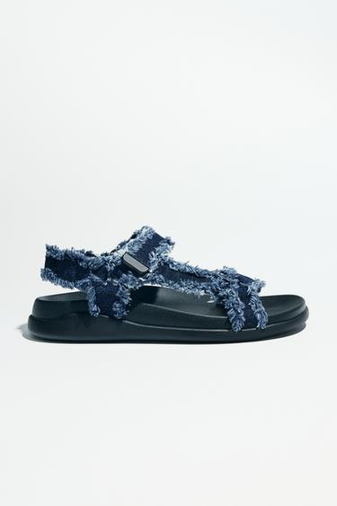 SANDALES PLATEFORMES EN DENIM - Bleu jean de Zara