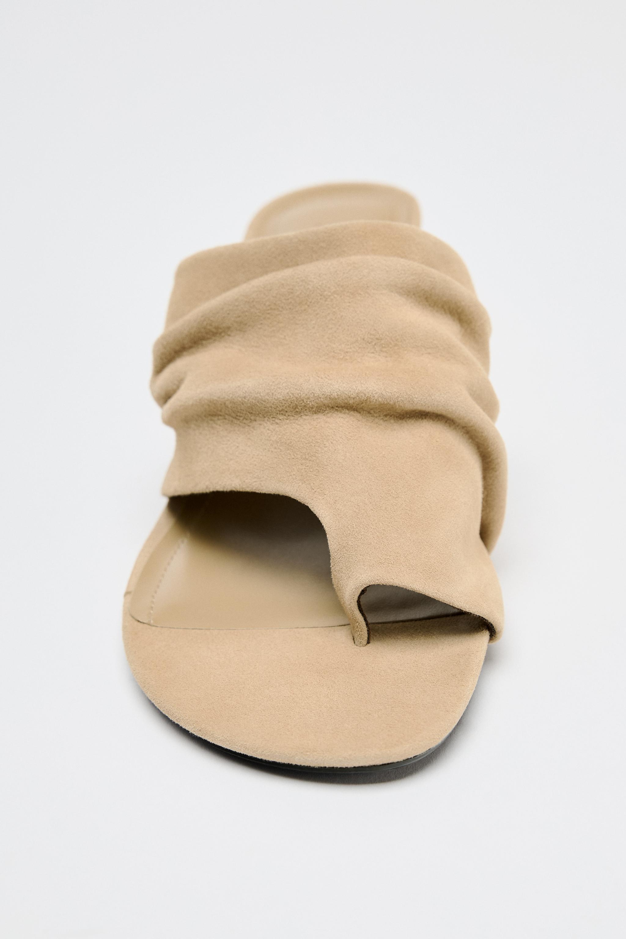 スエードハイヒールサンダル - サンドブラウン | ZARA Japan / 日本