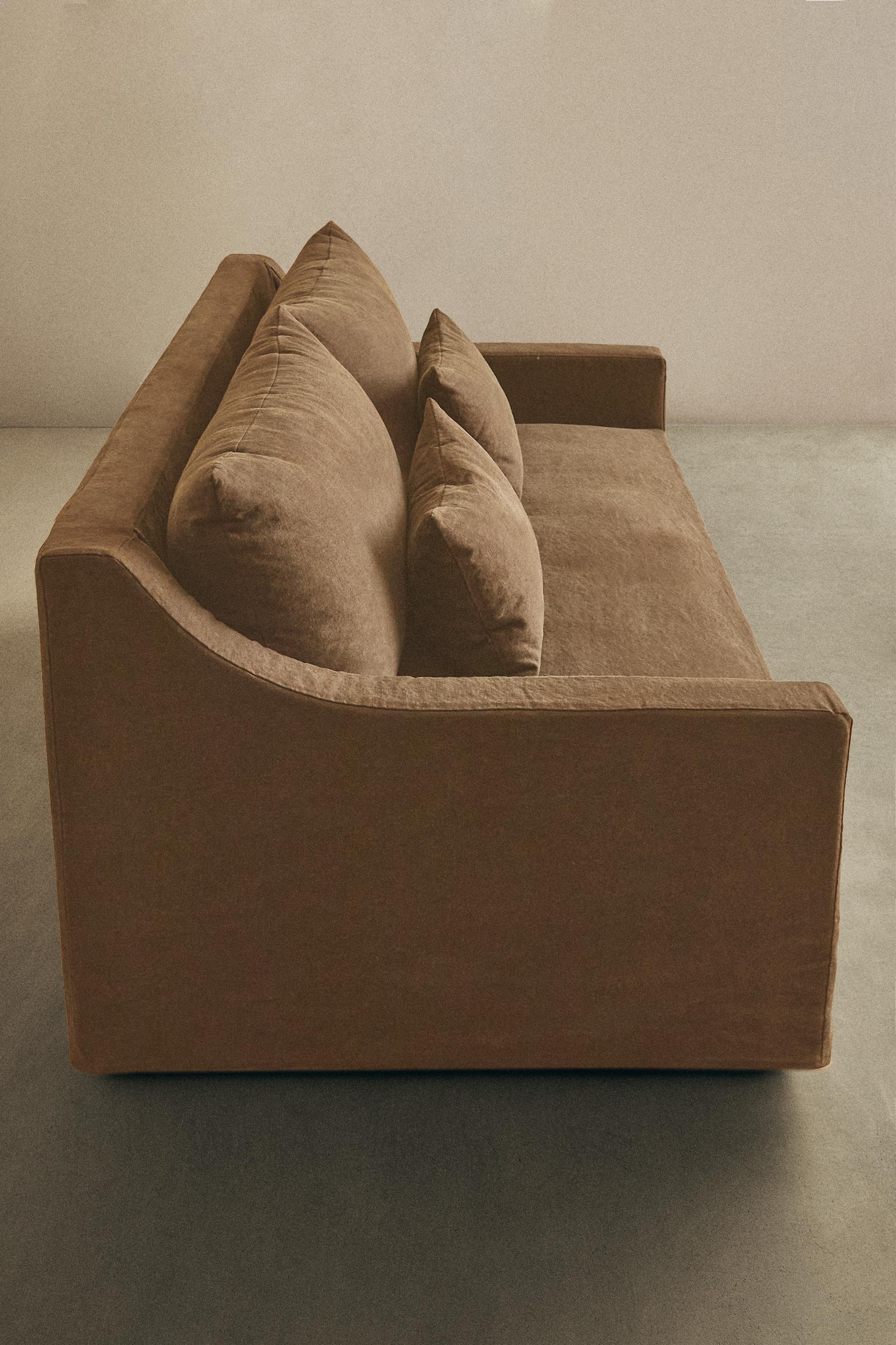 WASHED LINEN SLIPCOVER COUCH