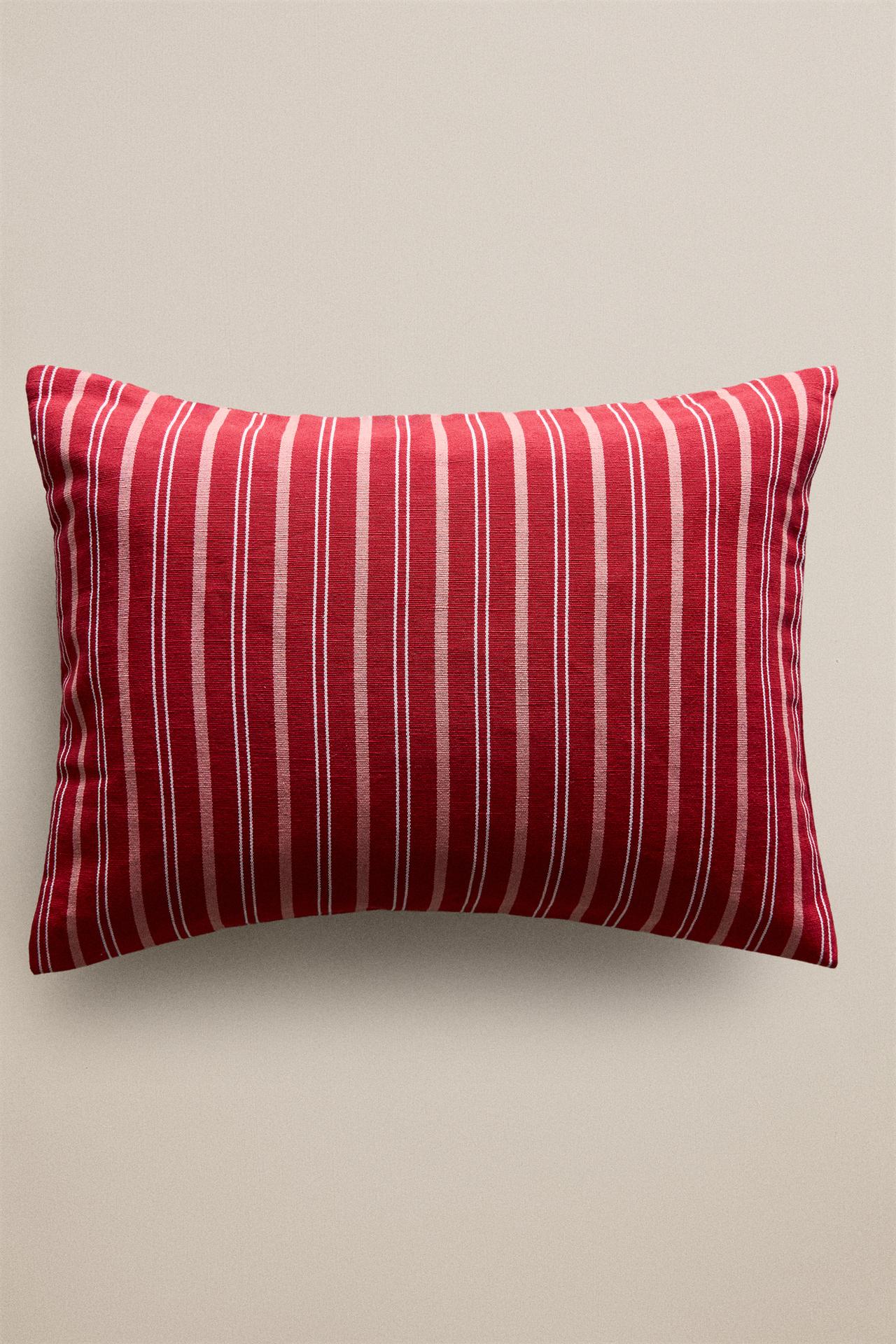 STRIPED THROW PILLOW COVER — Dark pink