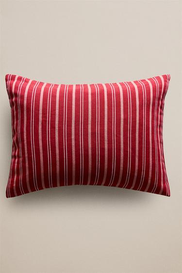 STRIPED THROW PILLOW COVER — Dark pink 1