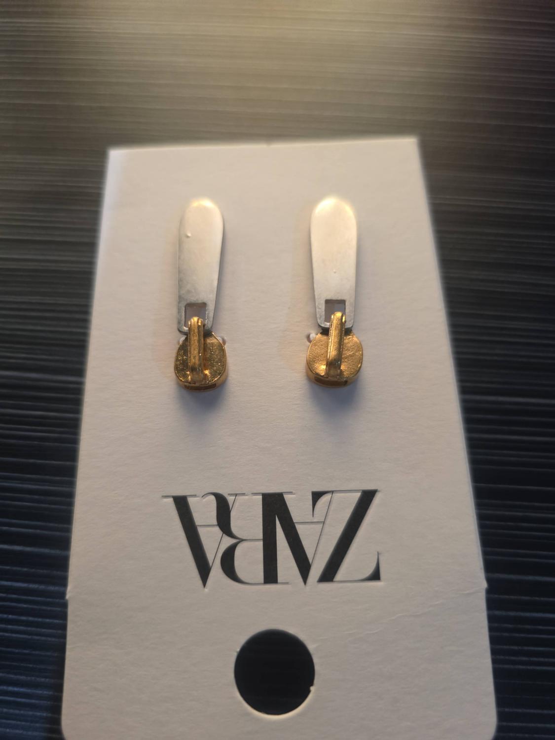 EARRINGS WITH ZIP PULL TAB - Image 3
