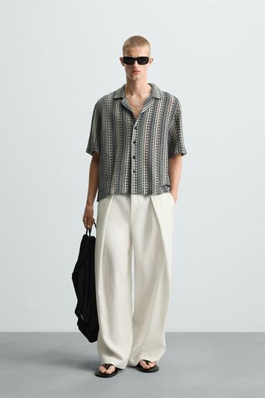CAMISA JACQUARD GEOMÉTRICO - Turquesa de Zara - Imagen 0