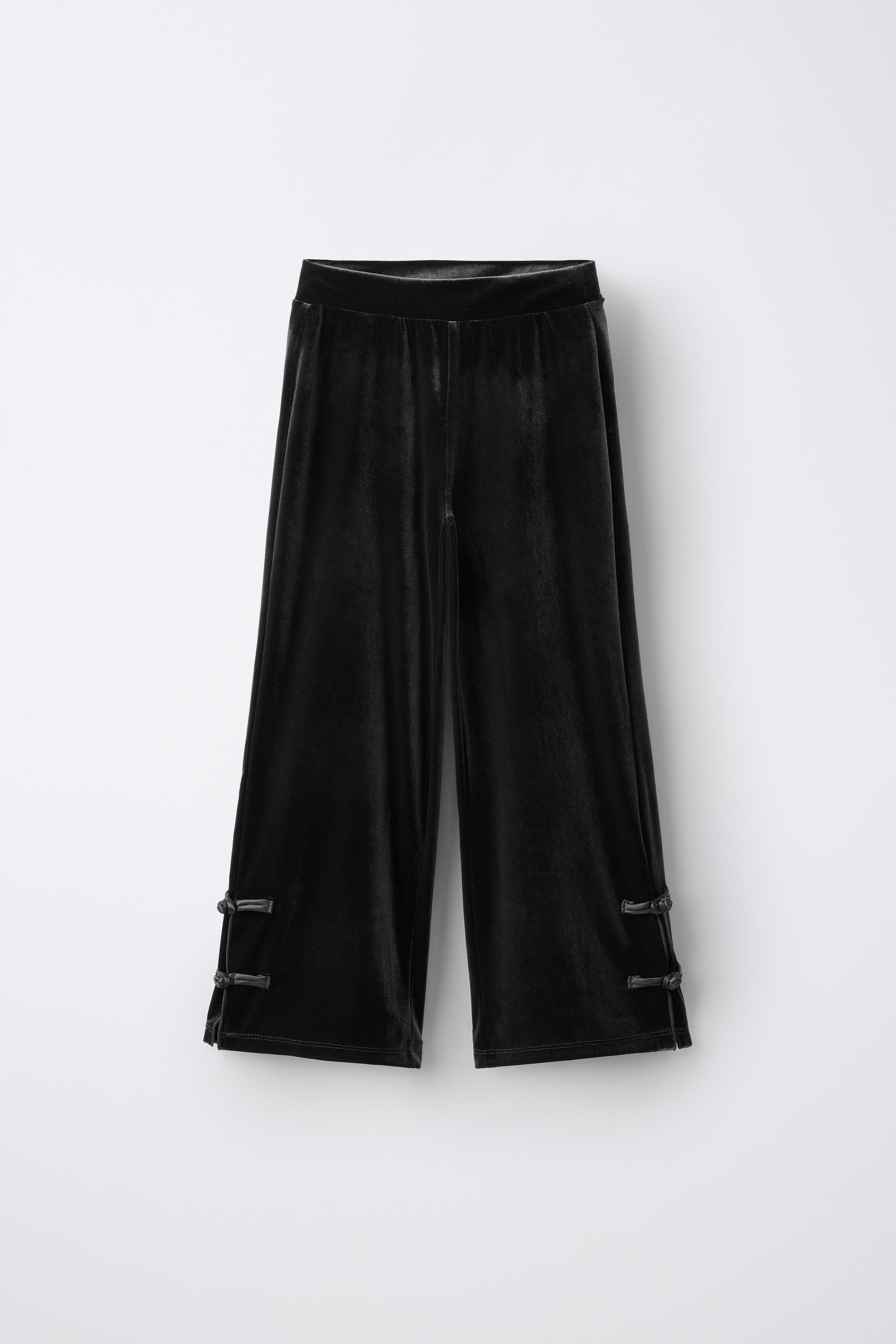 VELVET WIDE LEG PANTS WITH FROG FASTENING